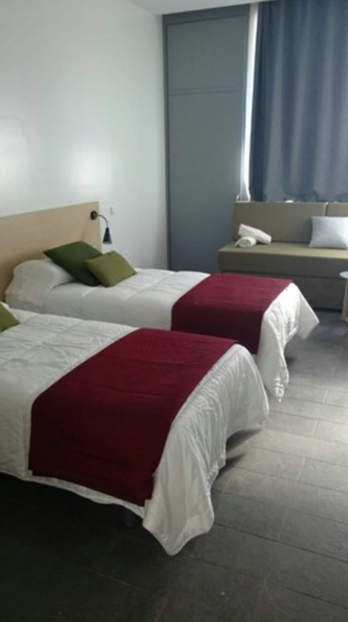 Centre Esplai Albergue El Prat de Llobregat Bagian luar foto
