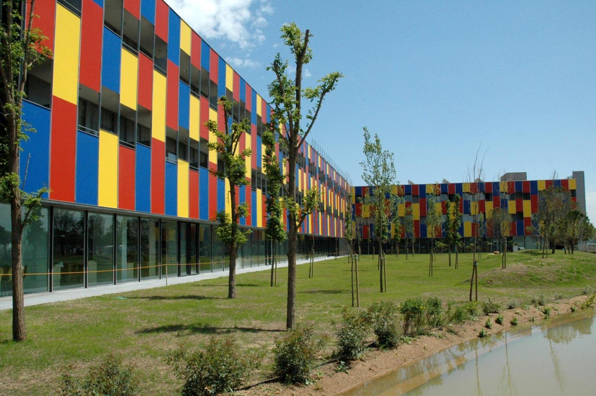 Centre Esplai Albergue El Prat de Llobregat Bagian luar foto