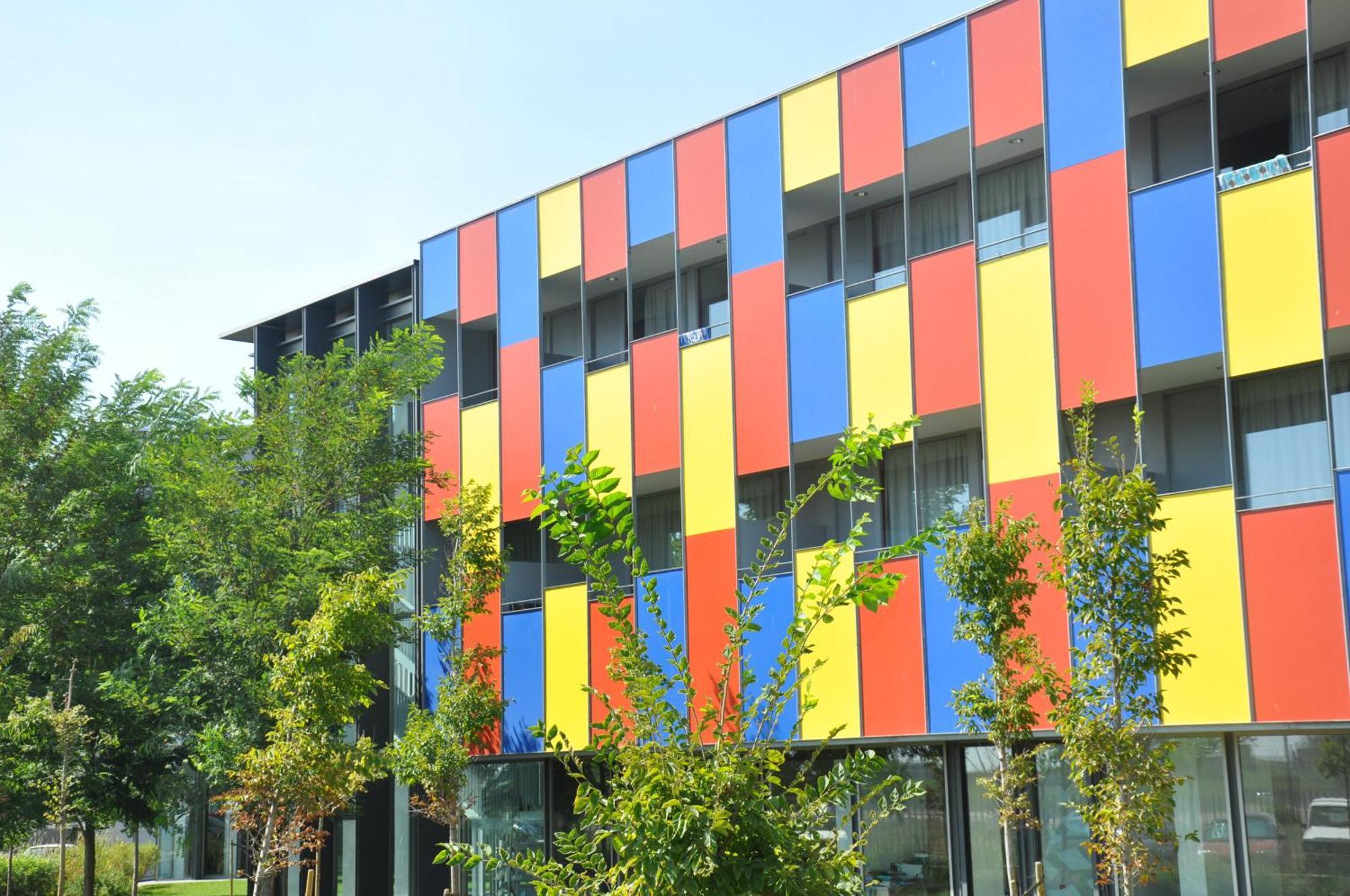 Centre Esplai Albergue El Prat de Llobregat Bagian luar foto