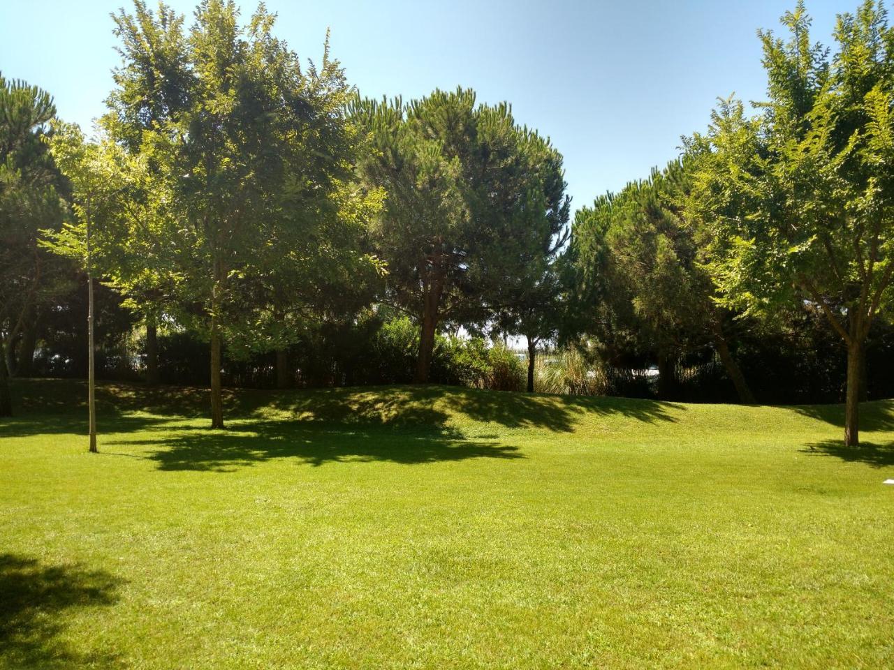 Centre Esplai Albergue El Prat de Llobregat Bagian luar foto